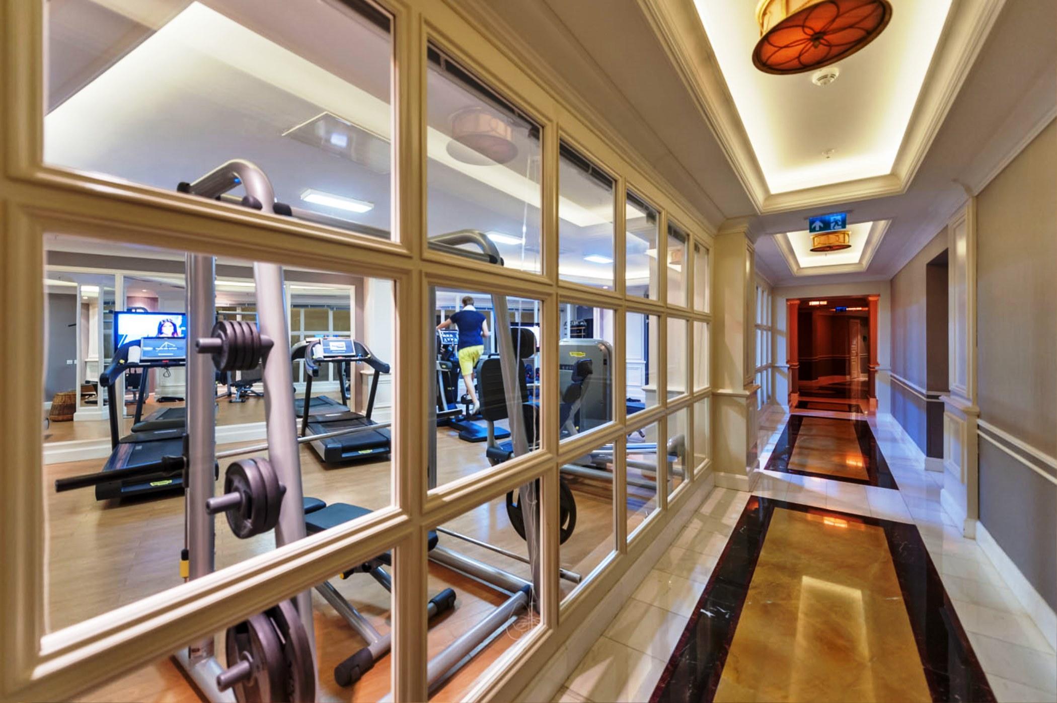 Hotel Rixos Pera Estambul Exterior foto The gym at the hotel