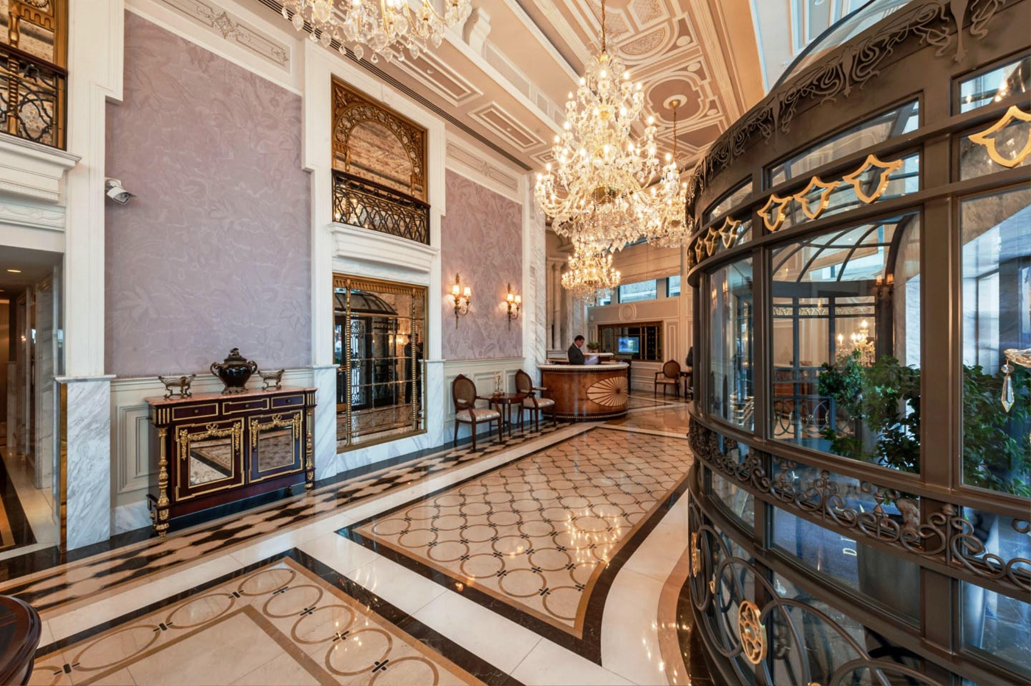 Hotel Rixos Pera Estambul Exterior foto Lobby